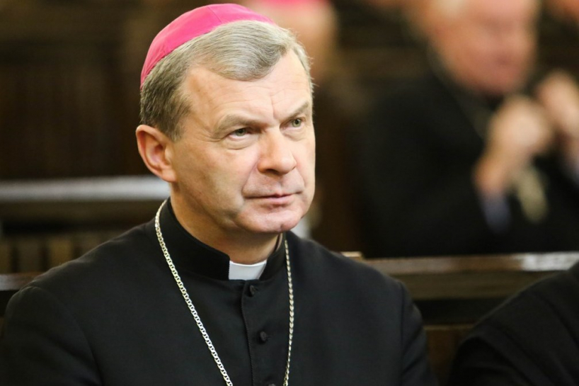 Wiara: 16. rocznica święceń biskupich biskupa Tadeusza Bronakowskiego