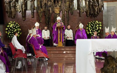 Bp. Stepnowski: Starał się być nosicielem Bożego światła do serca człowieka