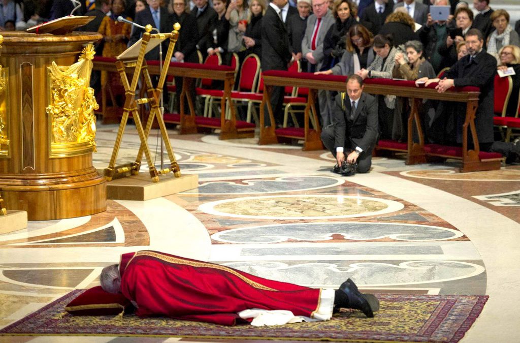 Watykan: uroczystości Wielkiego Tygodnia bez udziału pielgrzymów