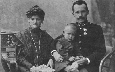 7 maja – uroczyste rozpoczęcie procesu kanonizacyjnego Emilii i Karola Wojtyłów – rodziców Jana Pawła II
