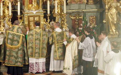 Zmiany w przedsoborowej liturgii: nowe prefacje i święci