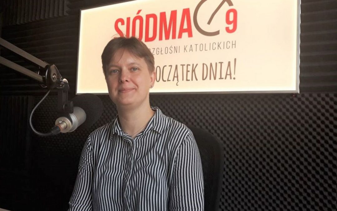 Prof. Monika Przybysz: Przebywanie z kimś 24 godz. na dobę zawsze tworzy konflikty. Może to być szansa lub zagrożenie