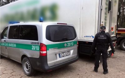Podlaskie. W ciężarówce z cytrynami był pasażer na gapę