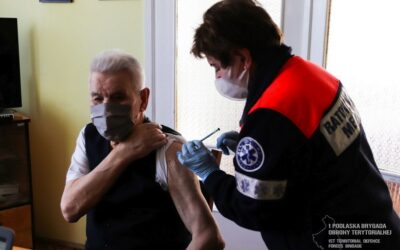 Region. Kombatanci zaszczepieni drugą dawką