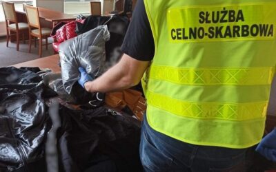 Łomża: Podrobione towary w rękach funkcjonariuszy KAS