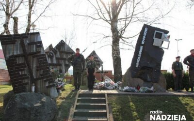 Łomża: Rocznica Zbrodni Katyńskiej i Katastrofy Smoleńskiej. Zawyją syreny
