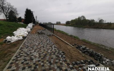 Tykocin: Edukacyjny spacer nad Narwią
