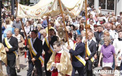 Wiara: Boże Ciało szczególnym świętem. „Lud katolicki wychodzi na ulicę”