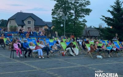 Objazdowe kino Radia Nadzieja odwiedziło Miastkowo