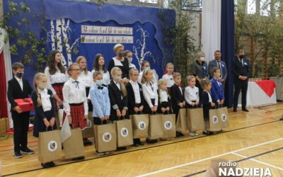 Rutki-Kossaki: Święto szkoły i Samorządowe Przygody z Nauką z Pierwszą Damą