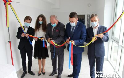 Łomża: Uczniowie I LO mają nowe szatnie