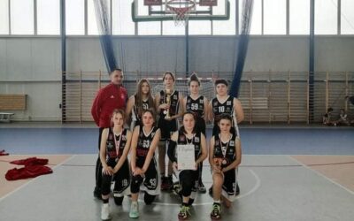 Koszykówka. SP4 w Łomży ze srebrnym medalem w Finale Województwa Podlaskiego