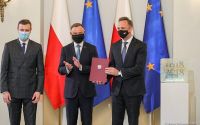 Region: Tykocin z dokumentem potwierdzającym tytuł Pomnika Historii