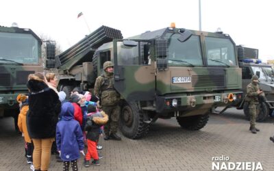 Łomża: Pokaz sprzętu wojskowego 16 Dywizji Zmechanizowanej