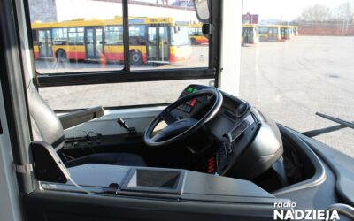 Powiat grajewski: Autobus wjechał do rowu