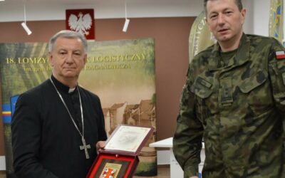 Łomża: Abp Guzdek odwiedził 18 Pułk Logistyczny