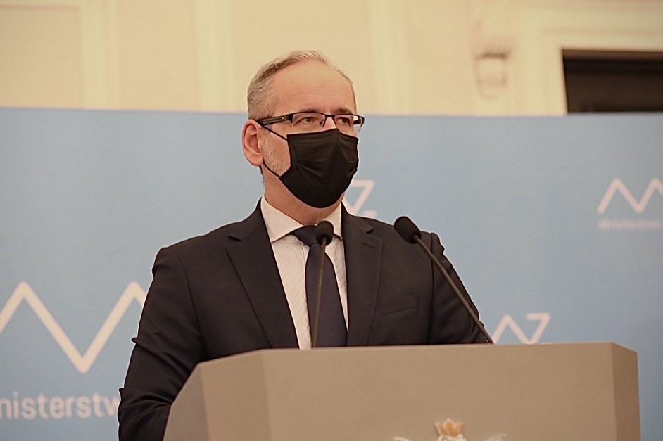 adam niedzielski (Kopiowanie)