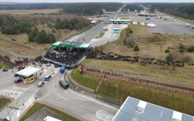 SG: W Kuźnicy po stronie białoruskiej gromadzą się nielegalni migranci