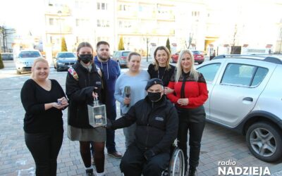 Łomża: Betlejemskie Światło Pokoju w Radiu Nadzieja