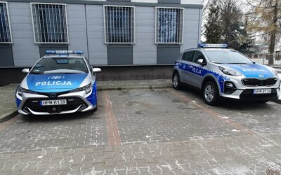 Grajewo: Policjanci mają dwa nowe radiowozy