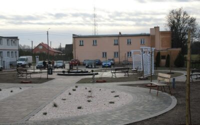Mały Płock: Park kieszonkowy cieszy oko