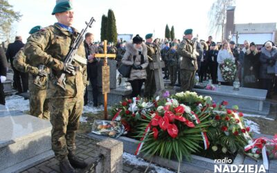 Jedwabne: Po blisko osiemdziesięciu latach spoczęli w poświęconej ziemi