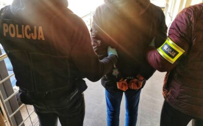 Region: Włamywali się do sklepów i piekarni. Zatrzymała ich policja