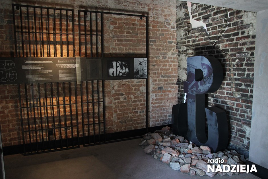 2022-03-01 Otwarcie Muzeum Żołnierzy Wyklętych w Ostrołęce (75) (Kopiowanie)