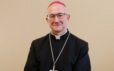 Abp Adrian Galbas zaprasza do przyłączenia się do inicjatywy modlitewnej Adoracja Bez Granic