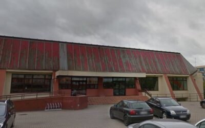 Łomża: Miasto zrezygnowało z termomodernizacji hali przy SP9