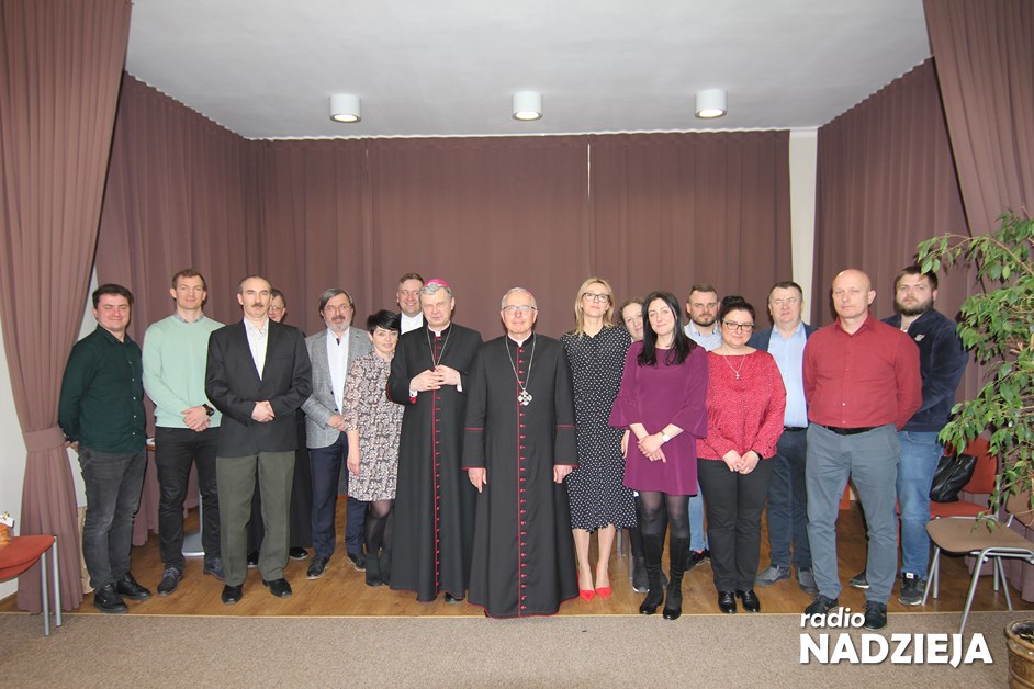 Wiara: Biskupi łomżyńscy spotkali się z pracownikami Radia Nadzieja