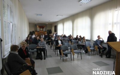 Łomża: Trwa diecezjalny etap Ogólnopolskiego Konkursu Wiedzy Biblijnej