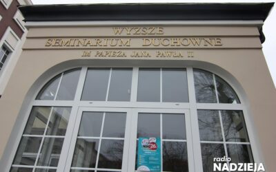 Wiara: Rekolekcje w milczeniu w WSD w Łomży