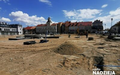 Łomża: Trwa przebudowa Starego Rynku
