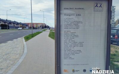 Łomża: Na przystankach autobusowych pojawiła się poezja