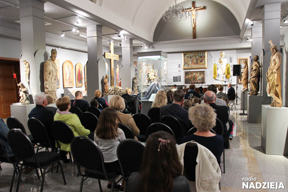 2022-05-14 Noc Muzeów w Muzeum Diecezjalnym-11