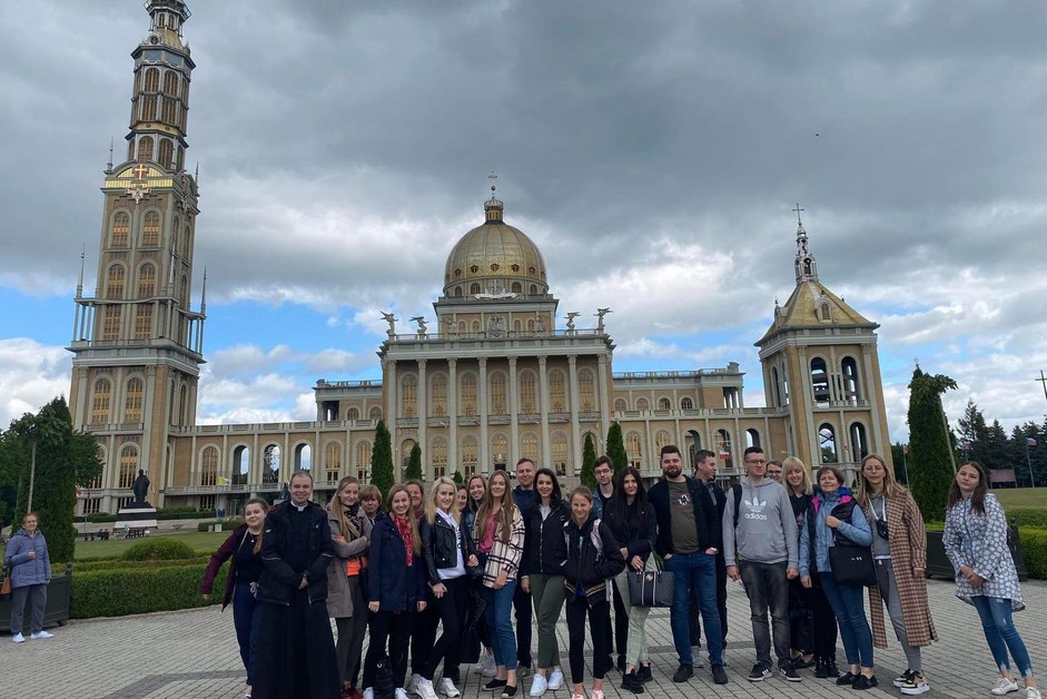 Wiara: Studenci odwiedzili Licheń