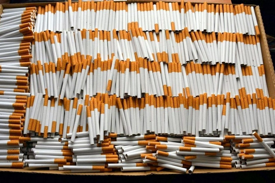 Podlaskie: KAS udaremniła przemyt 750 tys. paczek papierosów