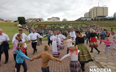 Łomża: Podlaski Piknik Rodzinny z Jackiem Sasinem