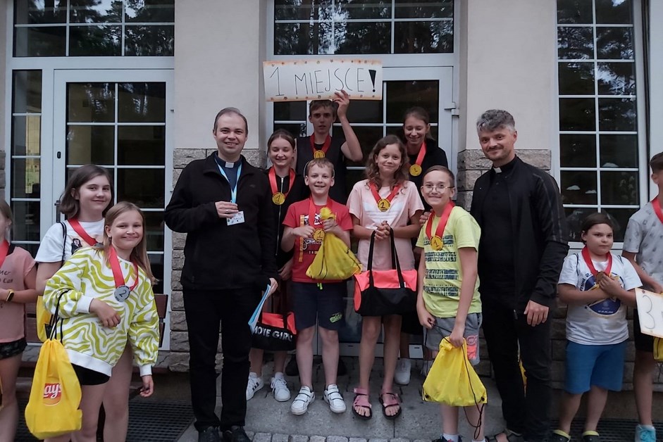 Region: Dzieci z łomżyńskich parafii bawią się w Augstowie