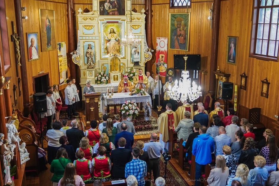 Wiara: Parafia Olszewka dziękowała za swój stuletni kościół