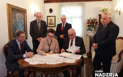 Region: Powiat łomżyński będzie współpracował z Instytutem Dziedzictwa Myśli Narodowej im. R. Dmowskiego i I. Paderewskiego