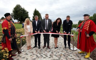 Tykocin: Przejdź się ścieżką edukacyjną nad Narwią