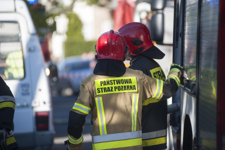 Łomża: Strażacy sprawdzają schrony w mieście
