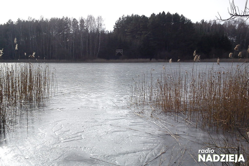 Region: Uwaga na zamarznięty lód! Policja przypomina o bezpieczeństwie