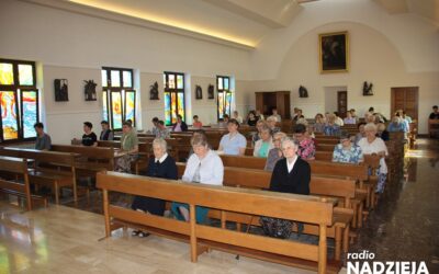 Wiara: W łomżyńskim seminarium trwają rekolekcje Sióstr Służek