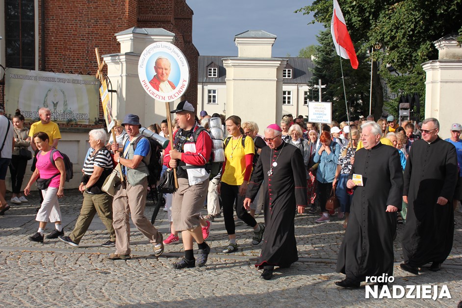 2023-08-01 Pierwszy dzień 39. Pieszej Pielgrzymki Łomżyńskiej (41)