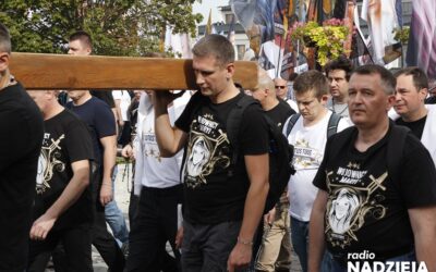 Wiara: Wojownicy Maryi z całej Polski przeszli ulicami Łomży