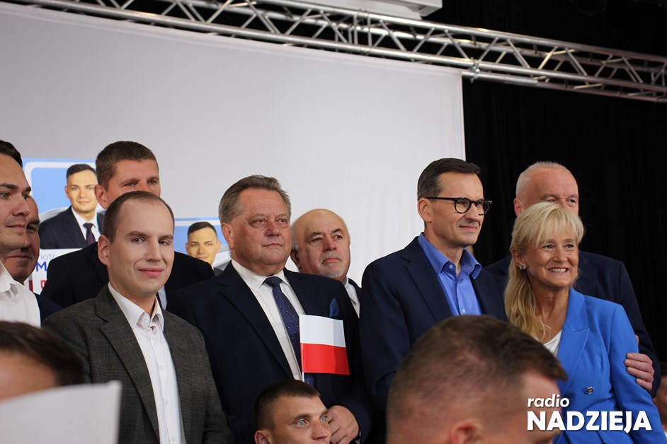 2023-10-05 Wizyta premiera Mateusza Morawieckiego w Łomży (2)