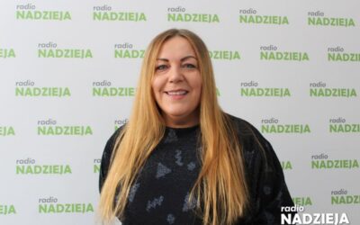 GD: Magda Sinoff, instruktorka i dyrygentka studia wokalnego eMDeK